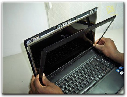 Замена экрана ноутбука Lenovo в Дзержинском